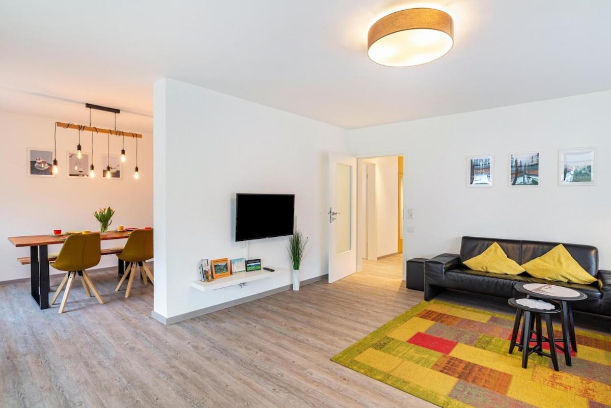 Ferienwohnung am Enzufer mit Wintergarten Bad Wildbad im Schwarzwald Exterior foto